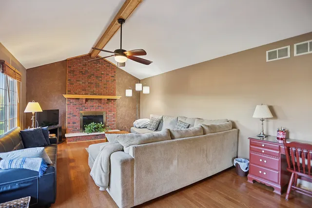 $484,900 | 8836 Clifton Lane, Tinley Park, IL 60487