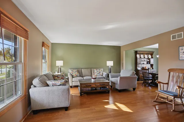 $484,900 | 8836 Clifton Lane, Tinley Park, IL 60487