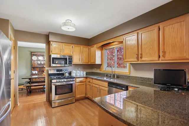 $484,900 | 8836 Clifton Lane, Tinley Park, IL 60487