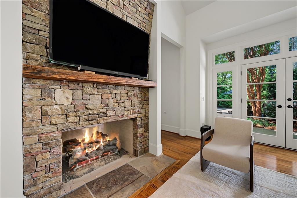 82 Blackland Road Northwest Atlanta, GA 30342 - Photo 16 of 42 Gallery Image 16