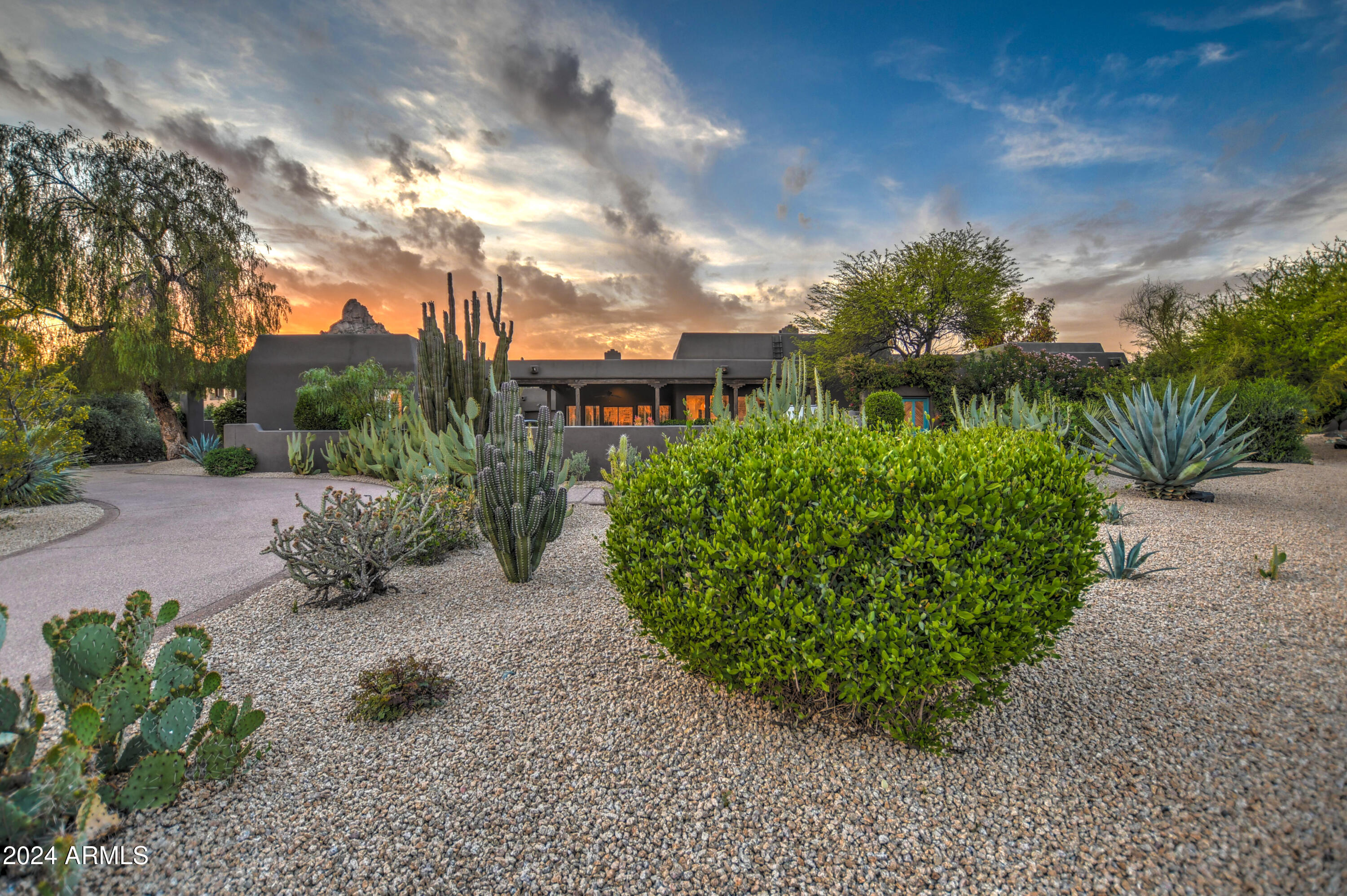 10468 East Quartz Rock Road Scottsdale, AZ 85255 - Photo 40 of 58 Street View at Twilight