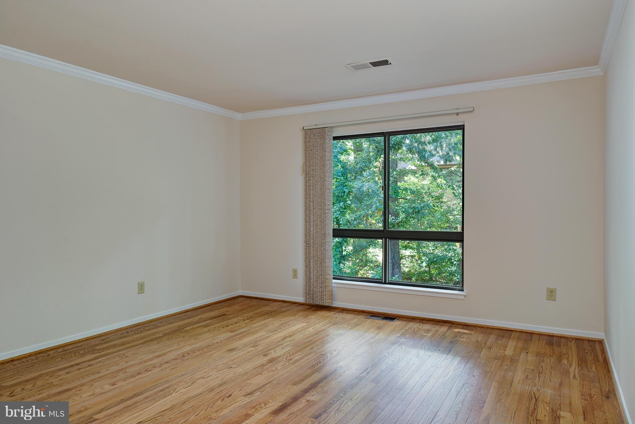11714 Indian Ridge Road Reston, VA 20191 - Photo 14 of 26 Bedroom (Master)