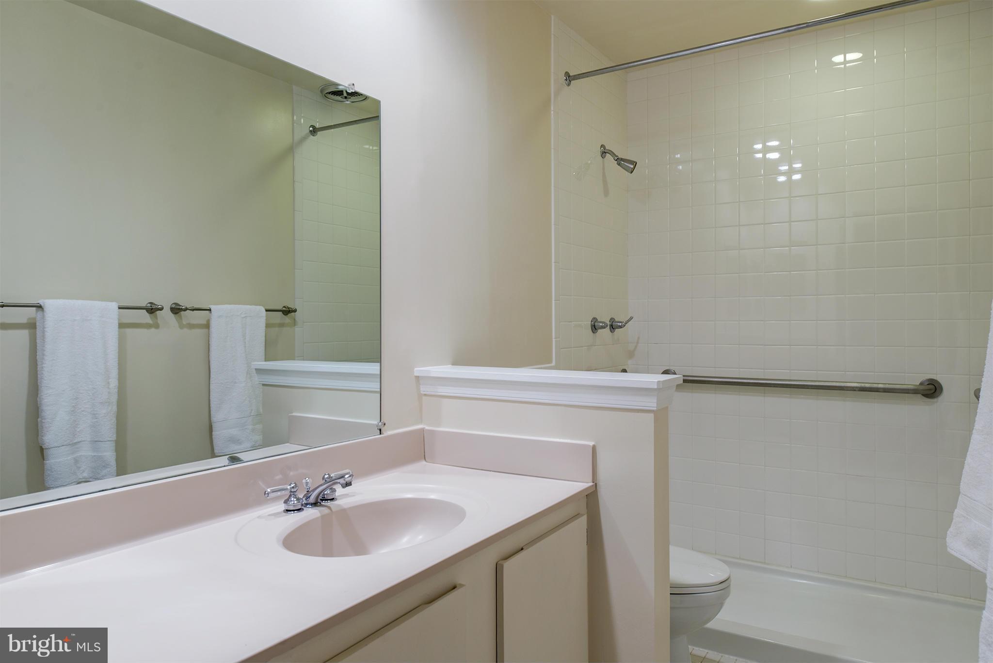 11714 Indian Ridge Road Reston, VA 20191 - Photo 17 of 26 Bedroom (Master)
