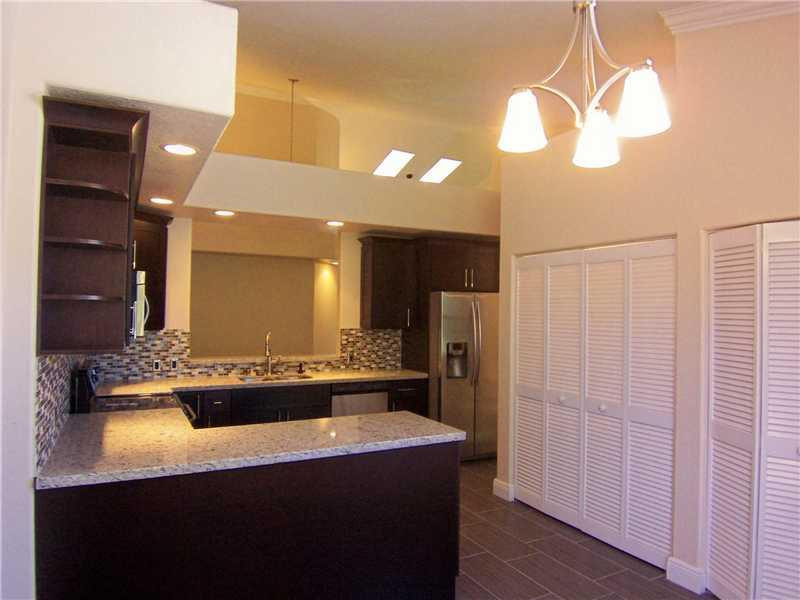 17549 Ashbourne Lane, Unit C Boca Raton, FL 33496 - Photo 2 of 15 Kitchen