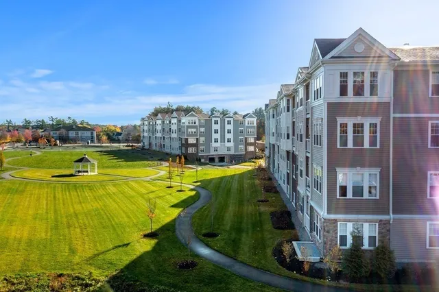 $726,665 | 320 Martins Landing, Unit 410, North Reading, MA 01864