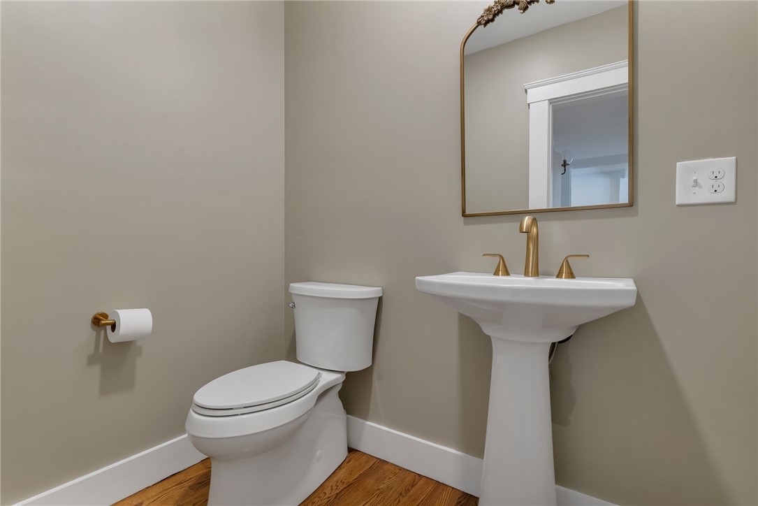 81 Bristol Ferry Road Portsmouth, RI 02871 - Photo 32 of 49