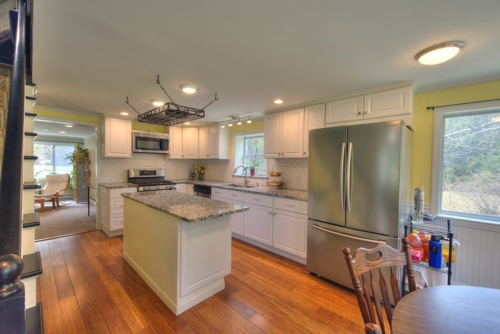 3025 South Athol Road Athol, MA 01331 - Photo 11 of 37