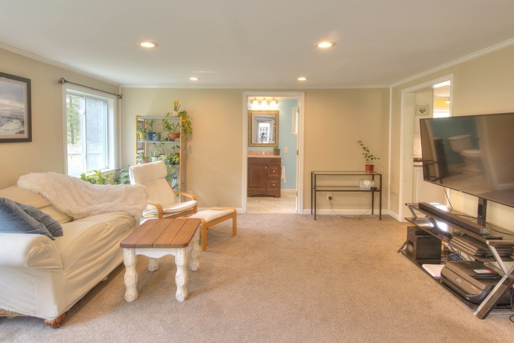 3025 South Athol Road Athol, MA 01331 - Photo 15 of 37