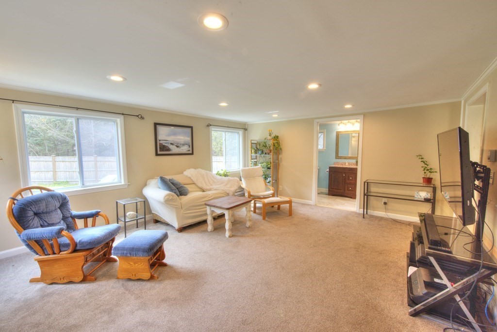 3025 South Athol Road Athol, MA 01331 - Photo 17 of 37