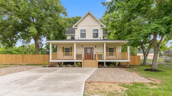 $365,000 | 10002 Wilma Street, Beach City, TX 77523