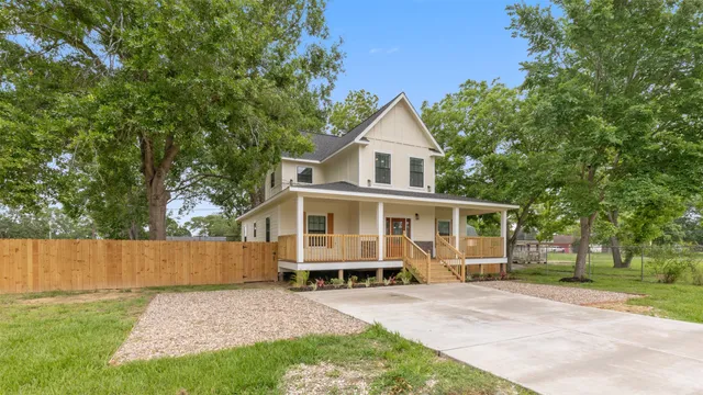 $365,000 | 10002 Wilma Street, Beach City, TX 77523