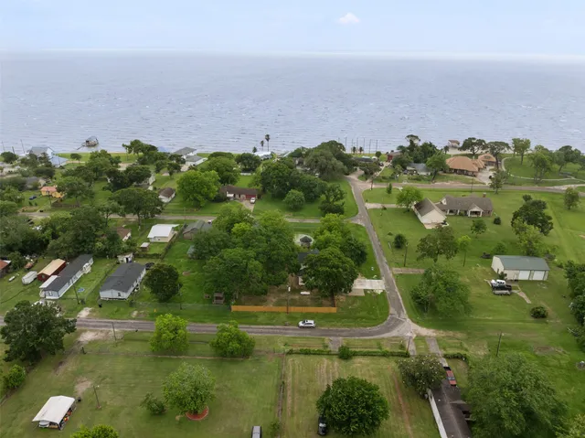$365,000 | 10002 Wilma Street, Beach City, TX 77523