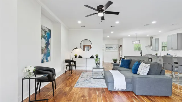 $365,000 | 10002 Wilma Street, Beach City, TX 77523