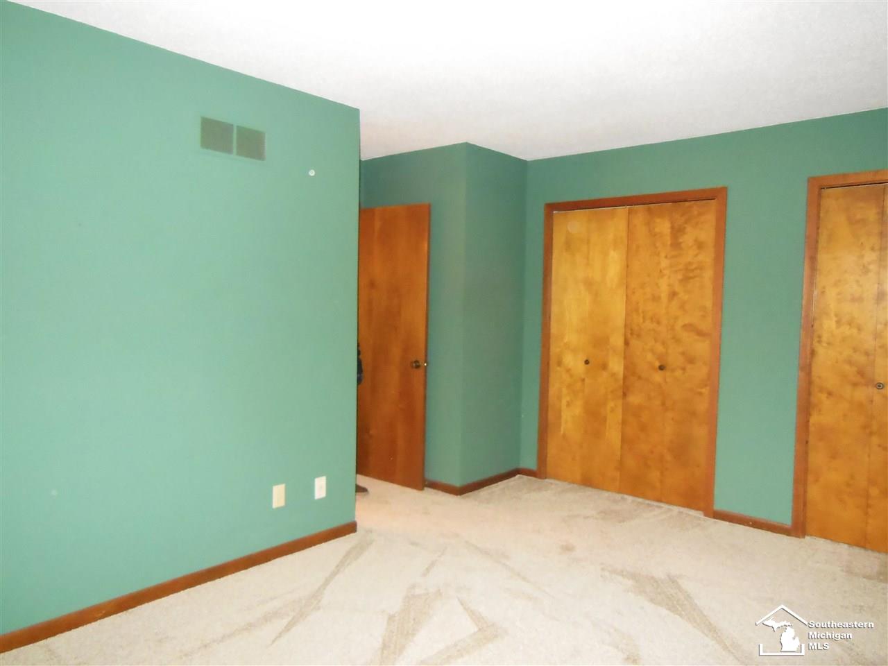 1331 Rutledge Drive Temperance, MI 48182 - Photo 20 of 36