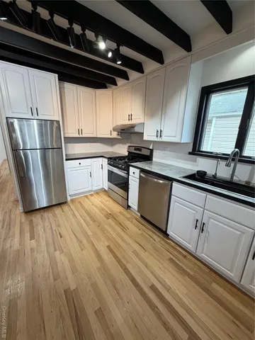 $3,800 | 19 7th Street, Bayville, NY 11709