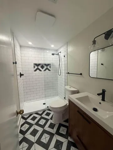 $1,650 | 2013 Camp Street, Unit A, New Orleans, LA 70130