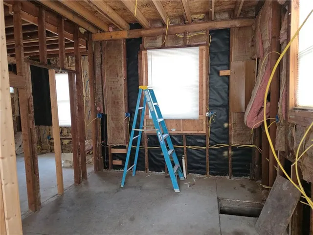 $68,000 | 511 South Willow Street, Ottawa, KS 66067