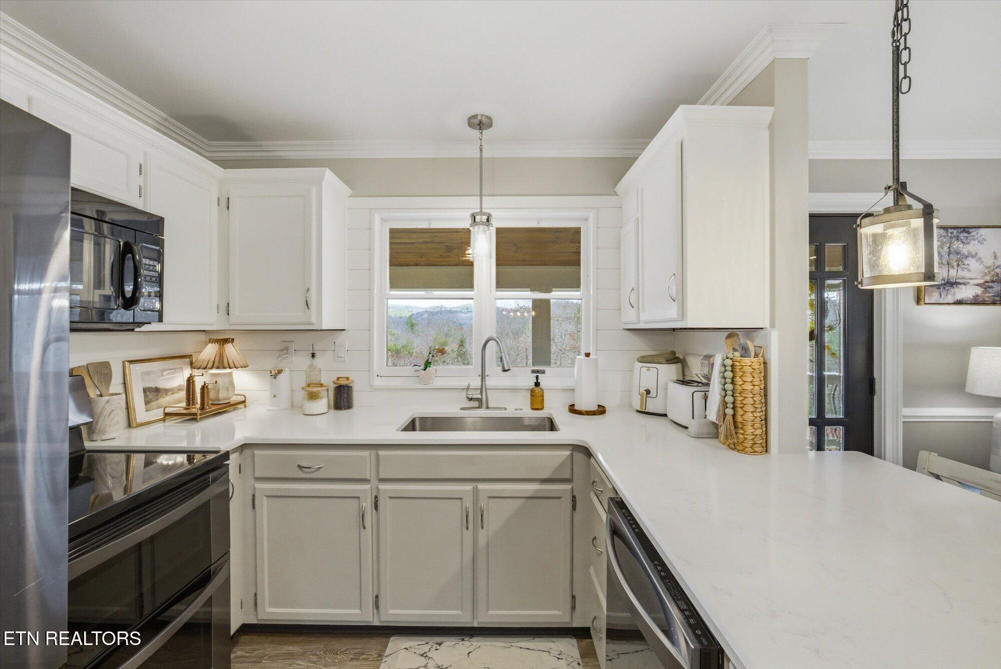 505 Cooper Hollow Road Tellico Plains, TN 37385 - Photo 16 of 52 12-505-Cooper-Hollow-Rd-Tellico-Plains-T