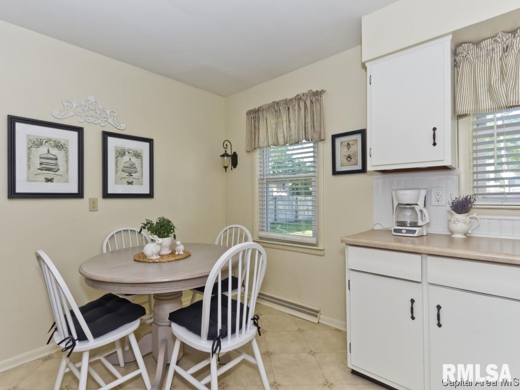 2702 Huntington Road Springfield, IL 62703 - Photo 8 of 28