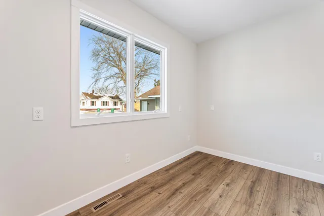 $275,000 | 516 Campbell Avenue, Wabasha, MN 55981