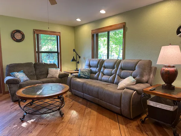 $2,400 | 12895 54th Street North, West Palm Beach, FL 33411