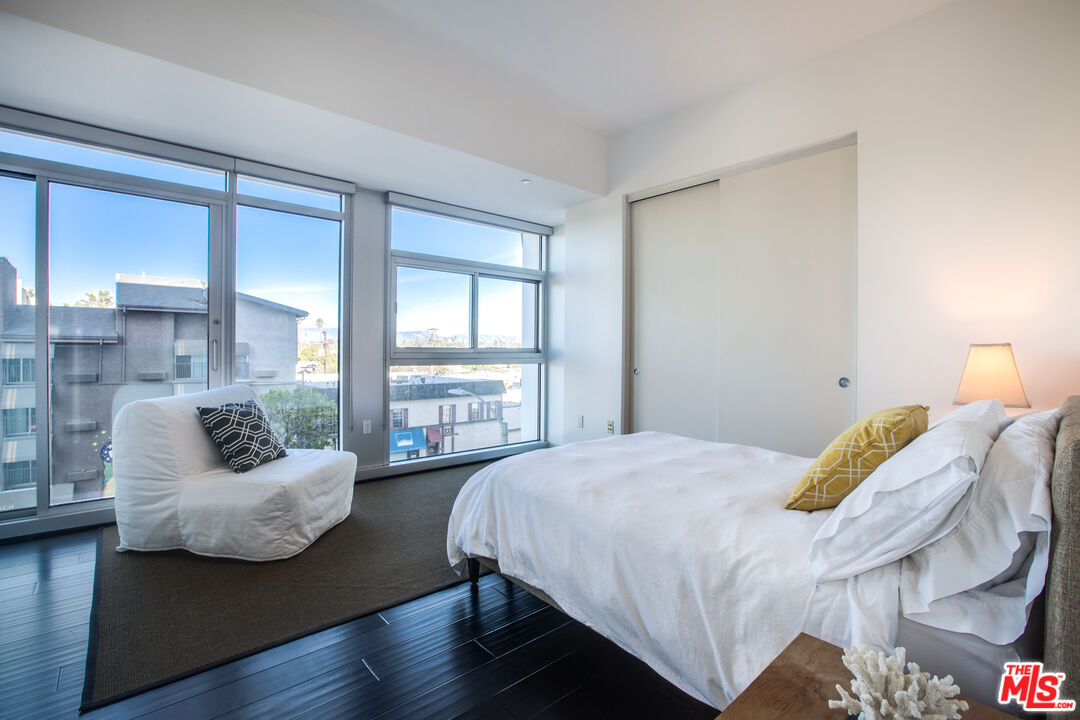 3111 Vía Dolce, Unit 301 Marina del Rey, CA 90292 - Photo 20 of 32