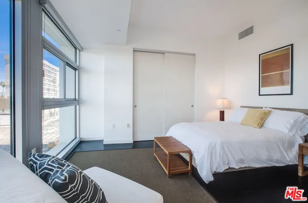 $9,750 | 3111 VÃa Dolce, Unit 301, Marina del Rey, CA 90292