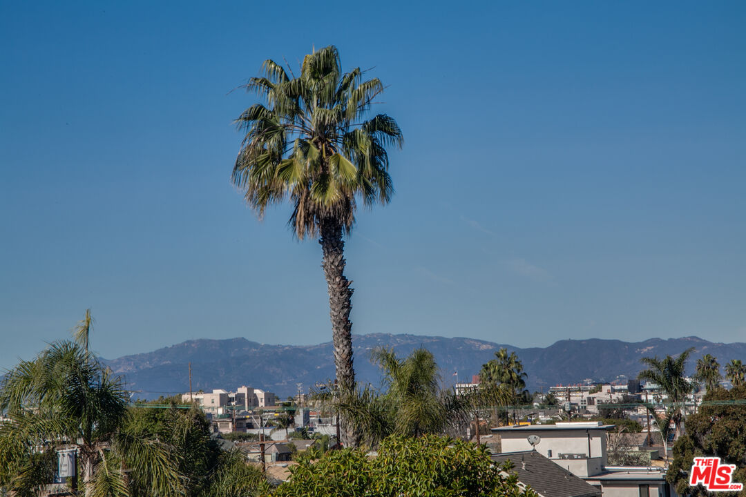 3111 Vía Dolce, Unit 301 Marina del Rey, CA 90292 - Photo 22 of 32