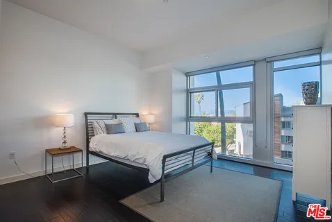 $9,750 | 3111 VĆa Dolce, Unit 301, Marina del Rey, CA 90292
