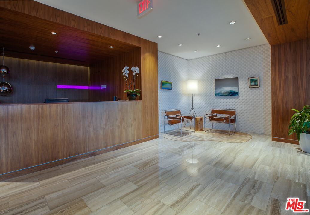 3111 Vía Dolce, Unit 301 Marina del Rey, CA 90292 - Photo 26 of 32