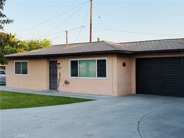 $2,100 | 5250 La Madera Avenue, El Monte, CA 91732