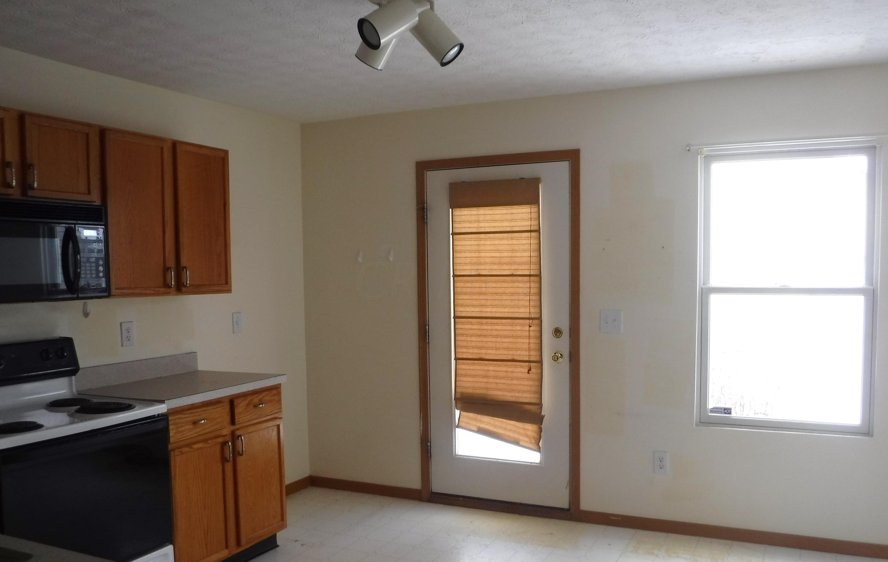 386 Rights Way Galloway, OH 43119 - Photo 6 of 13 Gallery Image 6