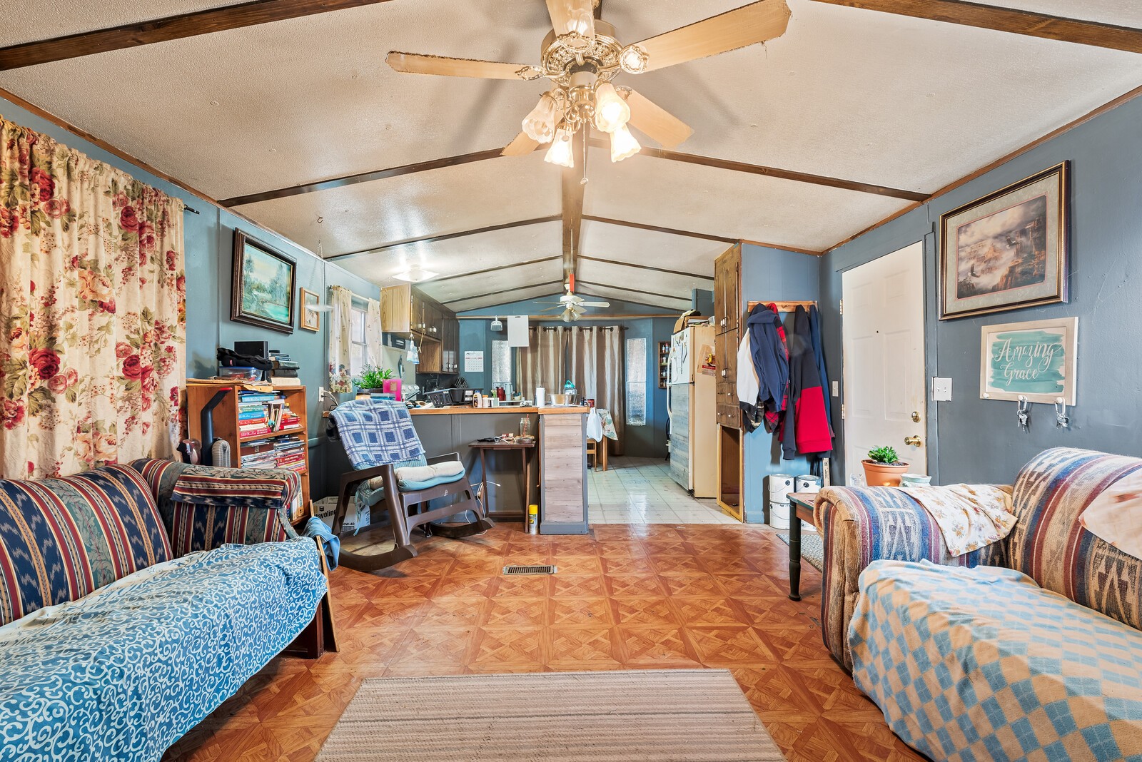 1310 West Haley's Creek Road Centerville, TN 37033 - Photo 8 of 23