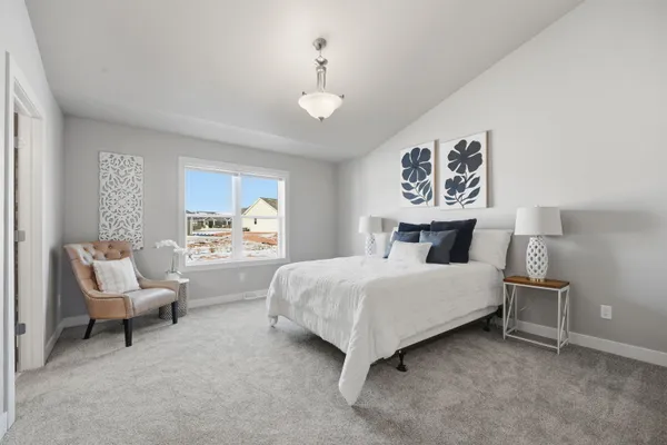 $599,900 | 5701 North Acadia Drive, Appleton, WI 54913