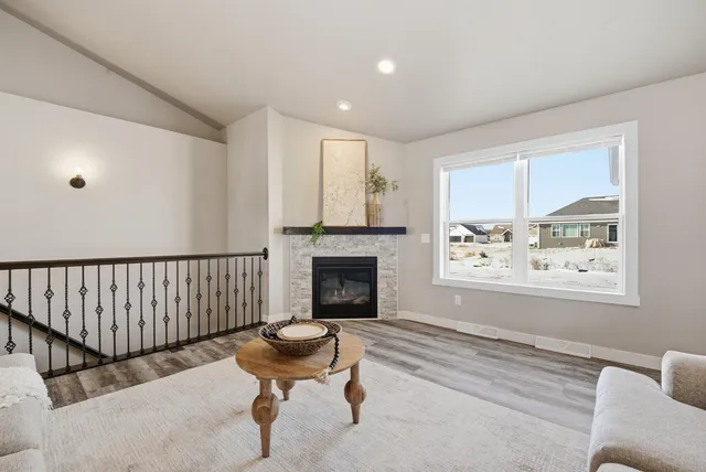 $599,900 | 5701 North Acadia Drive, Appleton, WI 54913