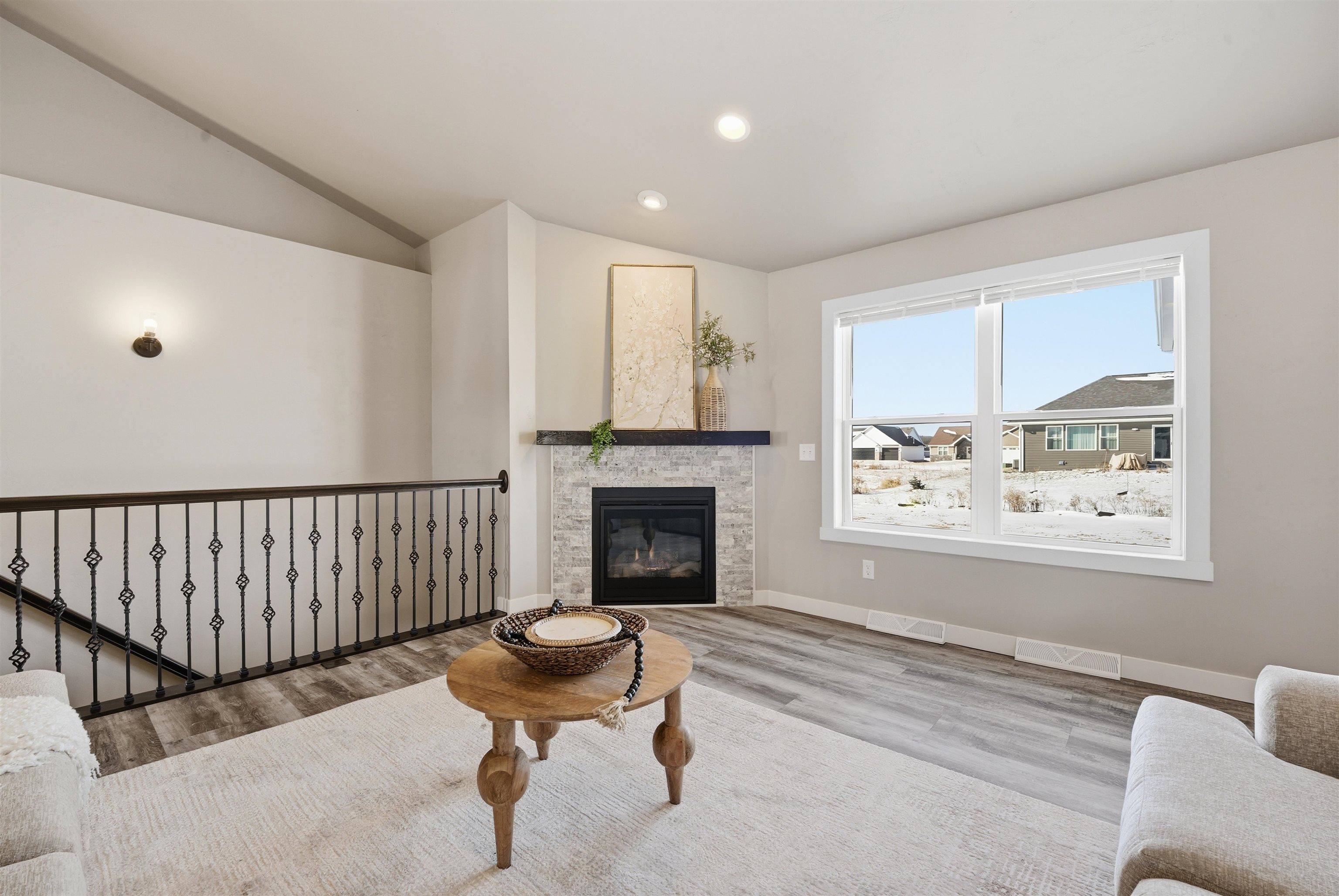 5701 North Acadia Drive Appleton, WI 54913 - Photo 3 of 35