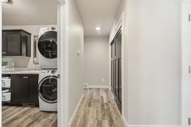 $599,900 | 5701 North Acadia Drive, Appleton, WI 54913