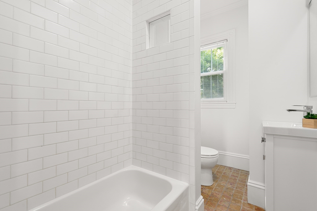 22 Decatur Street, Unit 3 Cambridge, MA 02139 - Photo 11 of 14