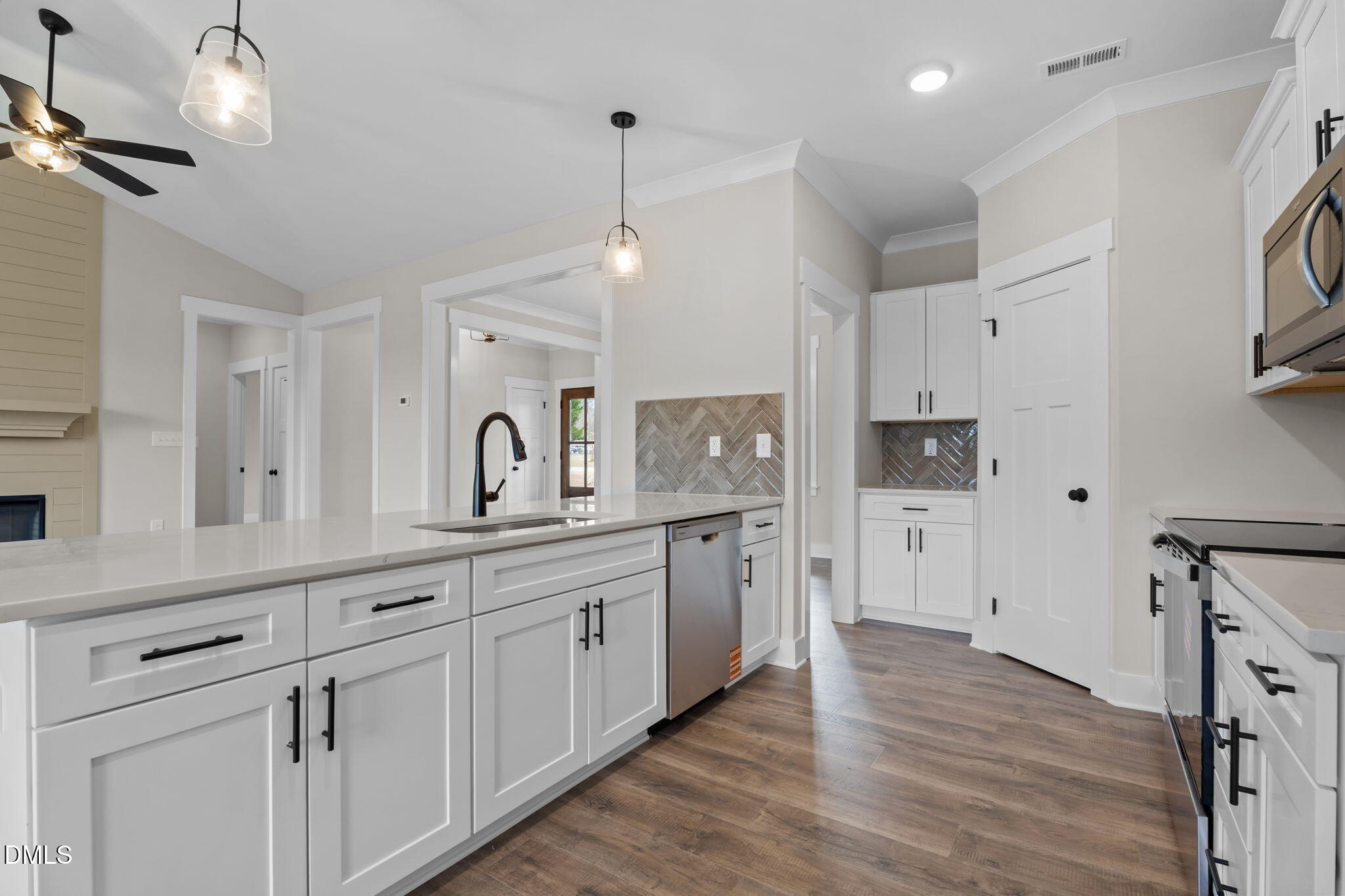 7507 Squirrel Den Road Bailey, NC 27807 - Photo 9 of 38