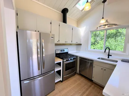 $1,050,000 | 140 Redwood Road, Fairfax, CA 94930