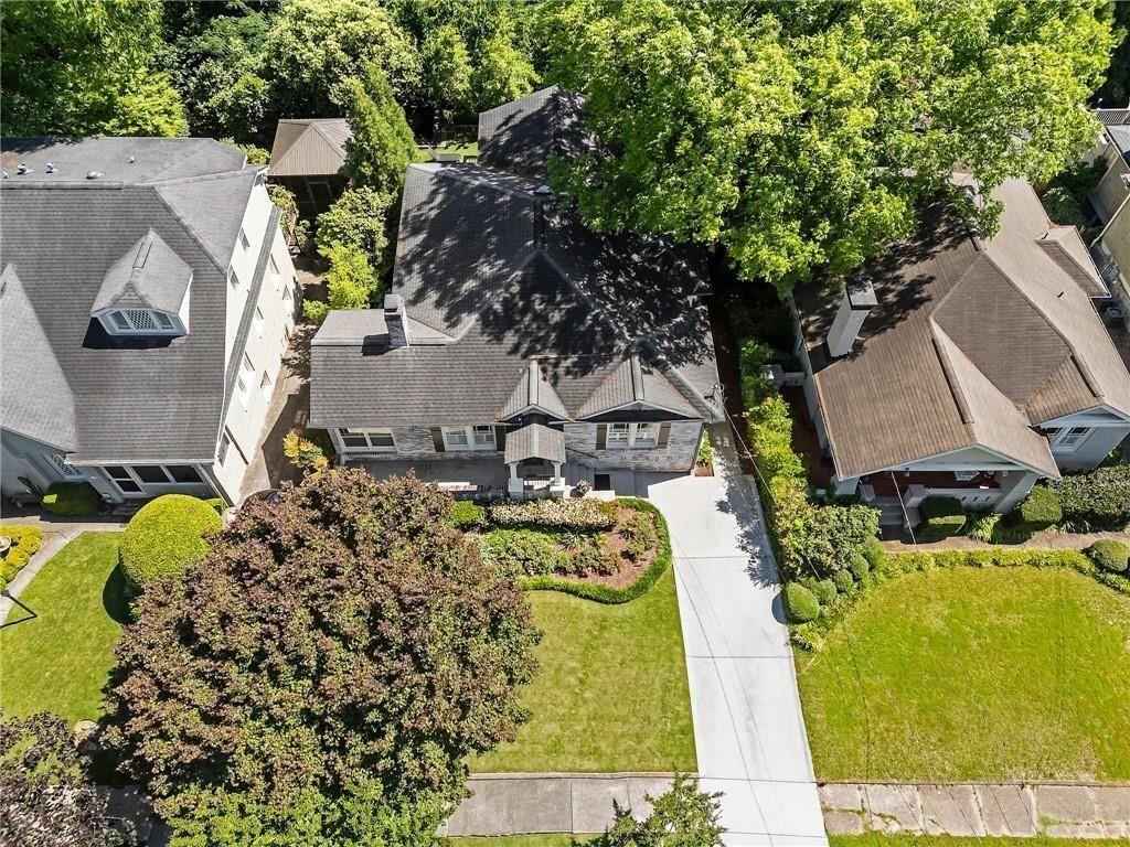 663 Yorkshire Road Northeast Atlanta, GA 30306 - Photo 4 of 85