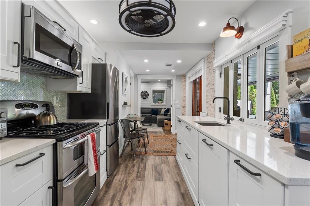 663 Yorkshire Road Northeast Atlanta, GA 30306 - Photo 66 of 85