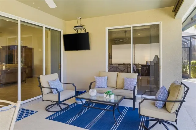 $630,000 | 646 Foggy Morn Lane, Bradenton, FL 34212