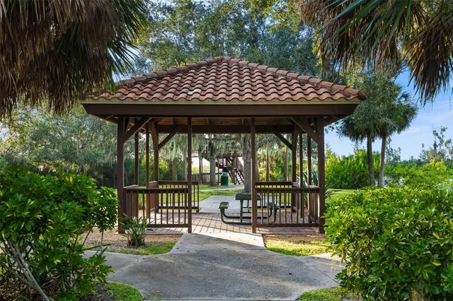 $630,000 | 646 Foggy Morn Lane, Bradenton, FL 34212