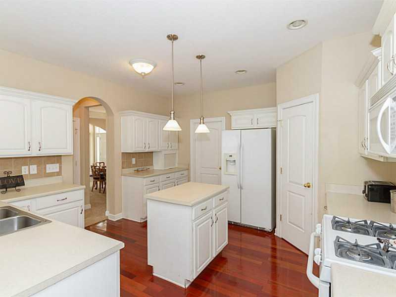 12251 Wolverton Way Fishers, IN 46037 - Photo 10 of 24 Gallery Image 10