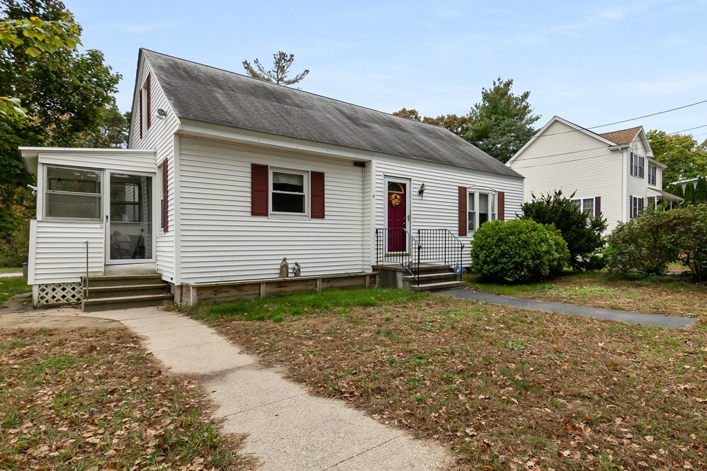 4 Canobieola Road Methuen, MA 01844 - Photo 1 of 22 Gallery Image 1