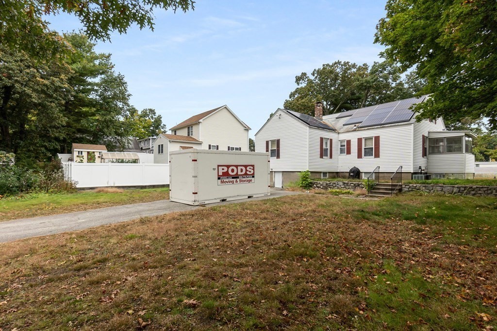 4 Canobieola Road Methuen, MA 01844 - Photo 4 of 22 Gallery Image 4