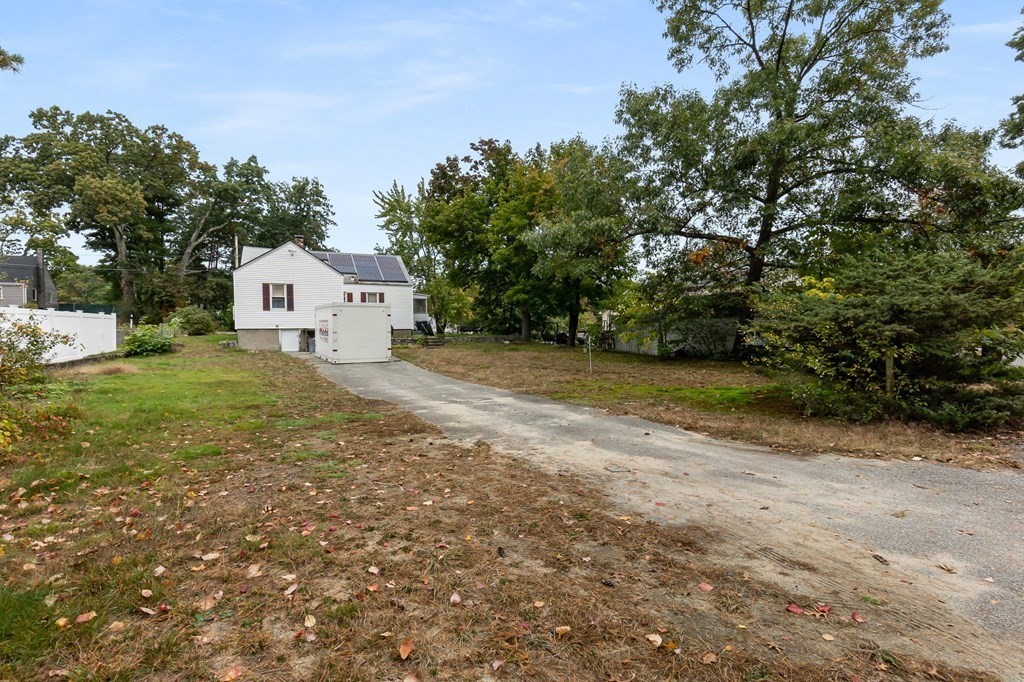 4 Canobieola Road Methuen, MA 01844 - Photo 5 of 22 Gallery Image 5