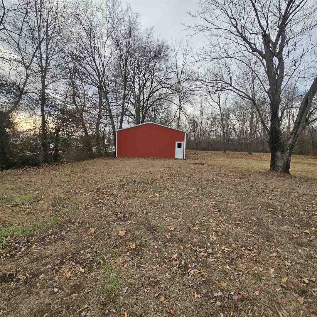14027 North Link Lane Mount Vernon, IL 62864 - Photo 21 of 28 a view of yard with trees