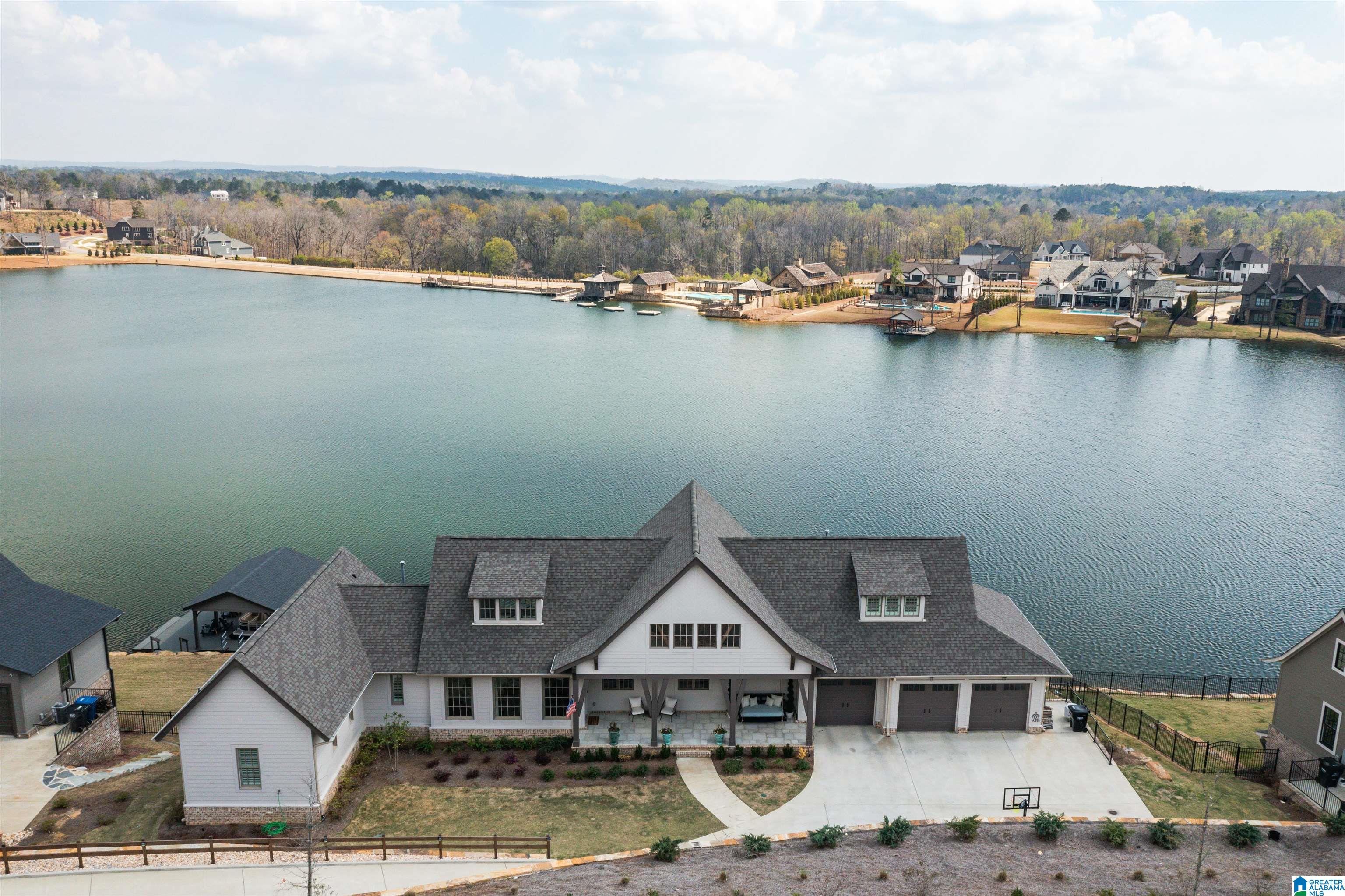 2108 Blackridge Road Birmingham, AL 35244 - Photo 4 of 73